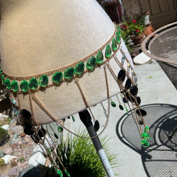 Metal Chain and Gemstones Skirt - Picture 7 of 9